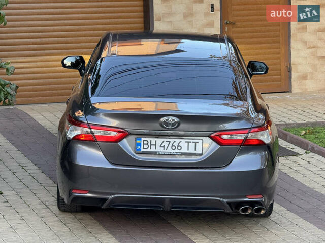 Тойота Камри 2017 в Одессе на Automoto.ua Серый Тойота Камри, объемом двигателя 2.49 л и пробегом 116 тыс. км за 16500 $, фото 17 на Automoto.ua