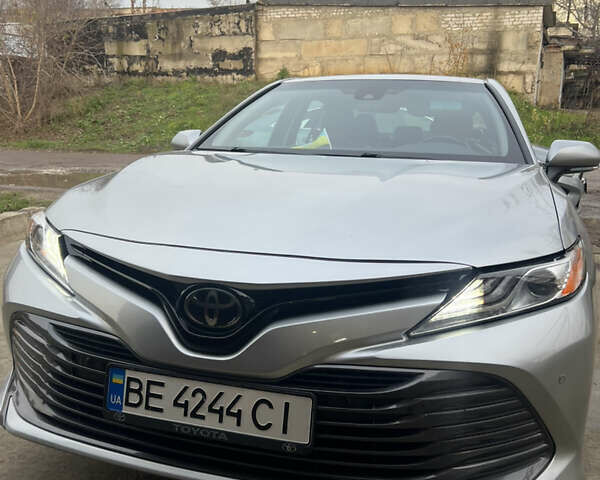 Серый Тойота Камри, объемом двигателя 2.49 л и пробегом 77 тыс. км за 22700 $, фото 57 на Automoto.ua