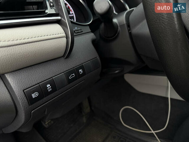 Сірий Тойота Камрі, об'ємом двигуна 2.49 л та пробігом 87 тис. км за 17850 $, фото 13 на Automoto.ua