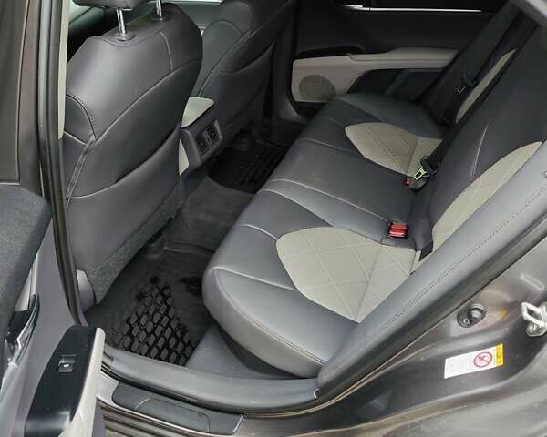 Серый Тойота Камри, объемом двигателя 2.49 л и пробегом 125 тыс. км за 23500 $, фото 5 на Automoto.ua