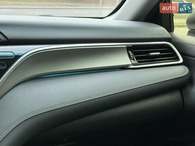 Сірий Тойота Камрі, об'ємом двигуна 2.49 л та пробігом 220 тис. км за 17700 $, фото 35 на Automoto.ua