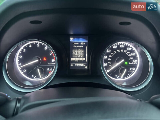 Серый Тойота Камри, объемом двигателя 2.49 л и пробегом 194 тыс. км за 16900 $, фото 22 на Automoto.ua