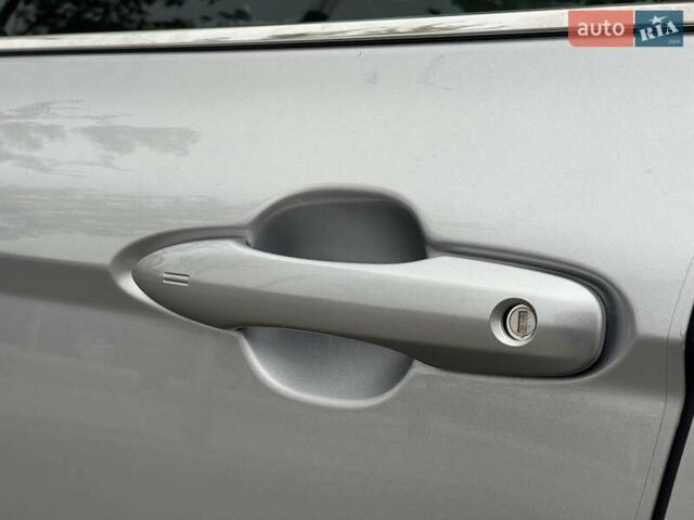 Тойота Камри 2018 в Киеве на Automoto.ua Серый Тойота Камри, объемом двигателя 3.46 л и пробегом 146 тыс. км за 23500 $, фото 11 на Automoto.ua