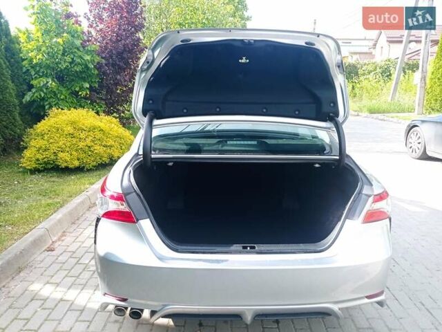 Сірий Тойота Камрі, об'ємом двигуна 2.49 л та пробігом 60 тис. км за 24200 $, фото 26 на Automoto.ua