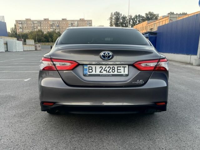 Серый Тойота Камри, объемом двигателя 2.5 л и пробегом 181 тыс. км за 20500 $, фото 6 на Automoto.ua