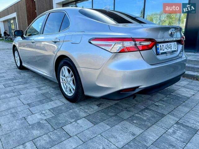 Сірий Тойота Камрі, об'ємом двигуна 2.49 л та пробігом 183 тис. км за 21400 $, фото 10 на Automoto.ua