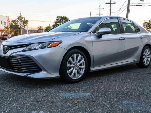 Сірий Тойота Камрі, об'ємом двигуна 2.5 л та пробігом 49 тис. км за 14000 $, фото 2 на Automoto.ua