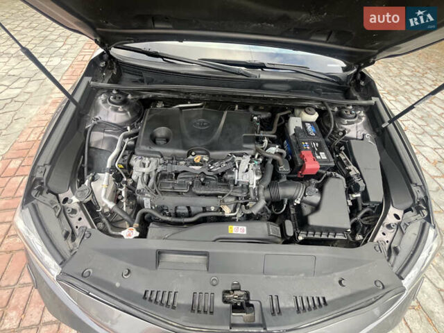 Тойота Камри 2018 в Белой Церкве на Automoto.ua Серый Тойота Камри, объемом двигателя 2.49 л и пробегом 81 тыс. км за 19000 $, фото 23 на Automoto.ua