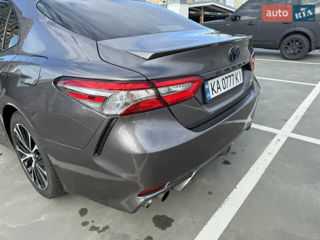 Тойота Камри 2018 в Киеве на Automoto.ua Серый Тойота Камри, объемом двигателя 2.49 л и пробегом 93 тыс. км за 25500 $, фото 6 на Automoto.ua