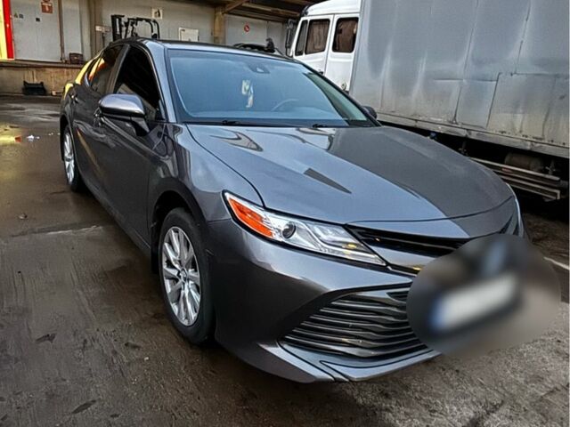 Серый Тойота Камри, объемом двигателя 2.5 л и пробегом 84 тыс. км за 18000 $, фото 1 на Automoto.ua