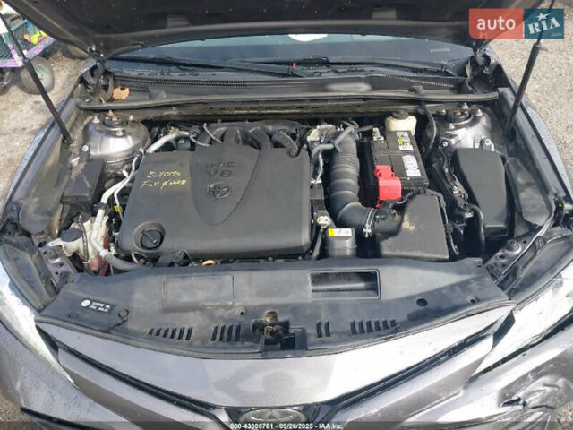 Серый Тойота Камри, объемом двигателя 3.5 л и пробегом 137 тыс. км за 5200 $, фото 11 на Automoto.ua