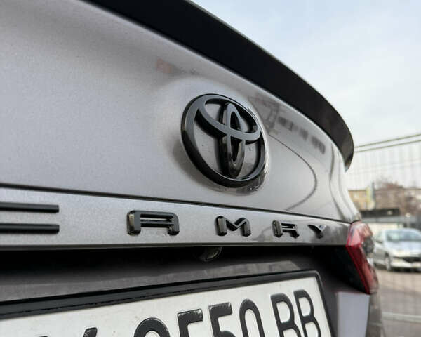 Сірий Тойота Камрі, об'ємом двигуна 2.5 л та пробігом 150 тис. км за 22900 $, фото 21 на Automoto.ua