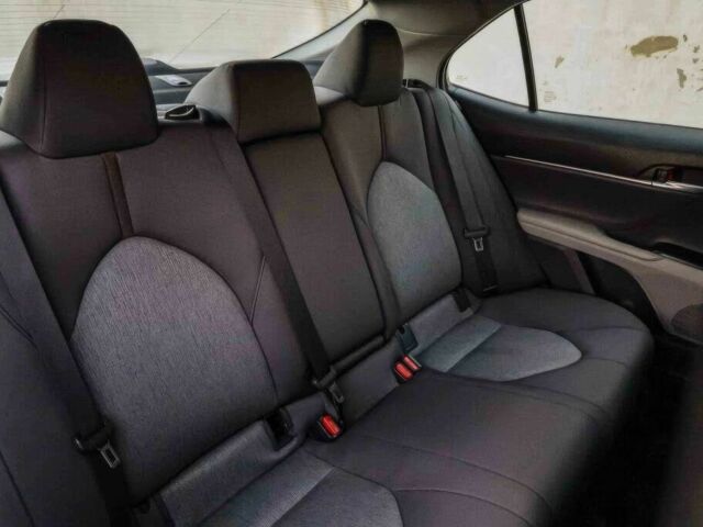 Сірий Тойота Камрі, об'ємом двигуна 2.5 л та пробігом 49 тис. км за 14000 $, фото 10 на Automoto.ua