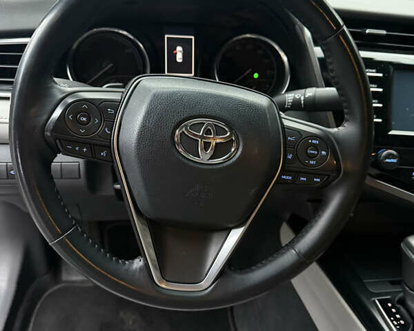 Серый Тойота Камри, объемом двигателя 2.49 л и пробегом 95 тыс. км за 23000 $, фото 10 на Automoto.ua