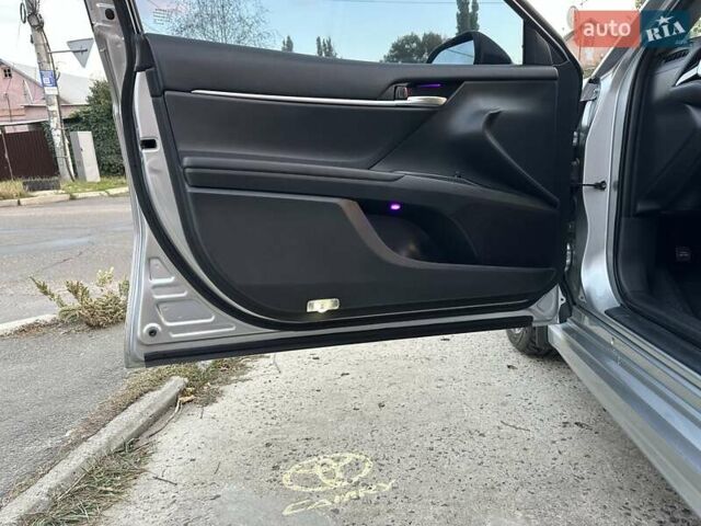 Серый Тойота Камри, объемом двигателя 2.49 л и пробегом 78 тыс. км за 18500 $, фото 55 на Automoto.ua