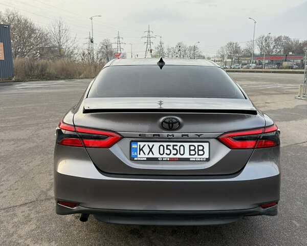 Сірий Тойота Камрі, об'ємом двигуна 2.5 л та пробігом 150 тис. км за 22900 $, фото 8 на Automoto.ua