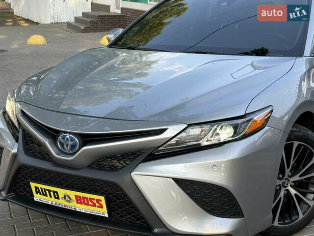 Сірий Тойота Камрі, об'ємом двигуна 2.49 л та пробігом 144 тис. км за 18200 $, фото 2 на Automoto.ua