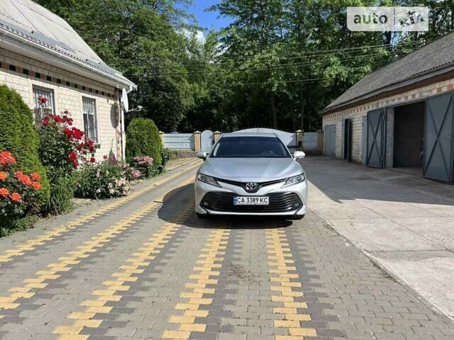 Серый Тойота Камри, объемом двигателя 2.49 л и пробегом 80 тыс. км за 22800 $, фото 7 на Automoto.ua