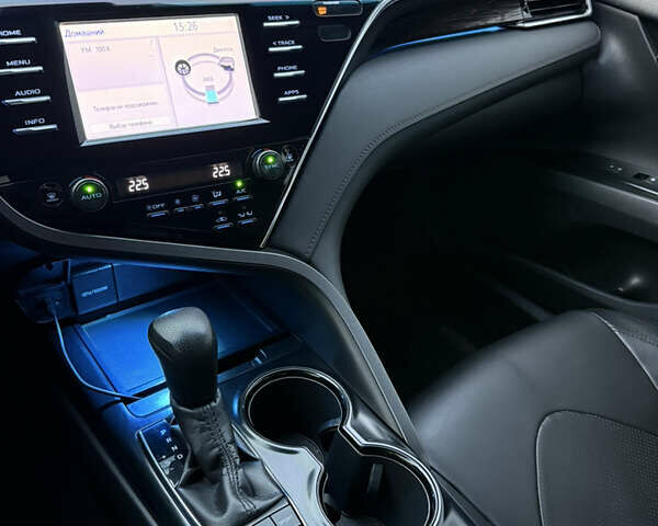 Сірий Тойота Камрі, об'ємом двигуна 2.5 л та пробігом 150 тис. км за 22900 $, фото 35 на Automoto.ua