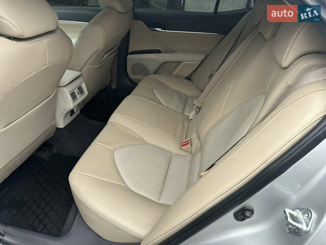 Сірий Тойота Камрі, об'ємом двигуна 2.49 л та пробігом 67 тис. км за 23000 $, фото 75 на Automoto.ua