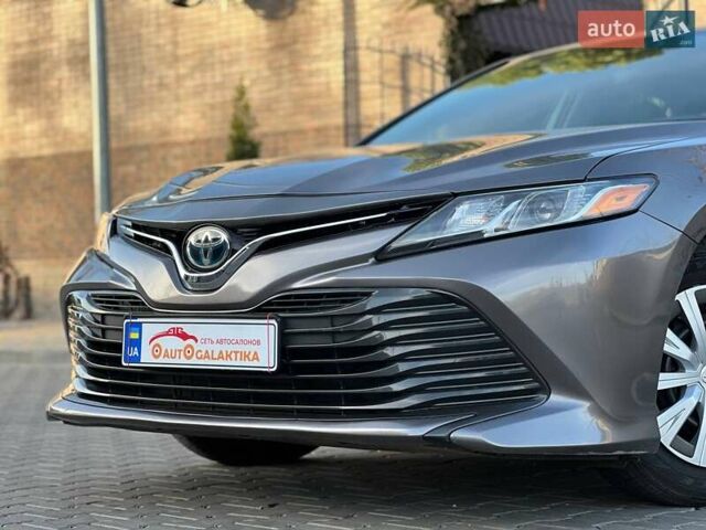 Серый Тойота Камри, объемом двигателя 2.49 л и пробегом 88 тыс. км за 22500 $, фото 7 на Automoto.ua