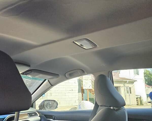 Серый Тойота Камри, объемом двигателя 2.49 л и пробегом 62 тыс. км за 18000 $, фото 23 на Automoto.ua