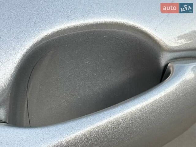 Серый Тойота Камри, объемом двигателя 2.49 л и пробегом 78 тыс. км за 18500 $, фото 38 на Automoto.ua