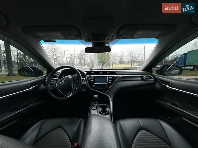 Сірий Тойота Камрі, об'ємом двигуна 2.5 л та пробігом 160 тис. км за 18400 $, фото 14 на Automoto.ua