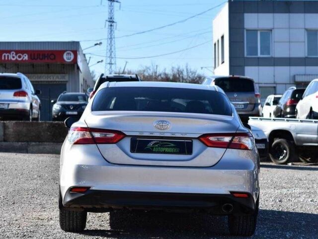 Серый Тойота Камри, объемом двигателя 2.5 л и пробегом 91 тыс. км за 22750 $, фото 2 на Automoto.ua