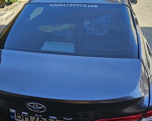 Серый Тойота Камри, объемом двигателя 2.49 л и пробегом 62 тыс. км за 18000 $, фото 8 на Automoto.ua