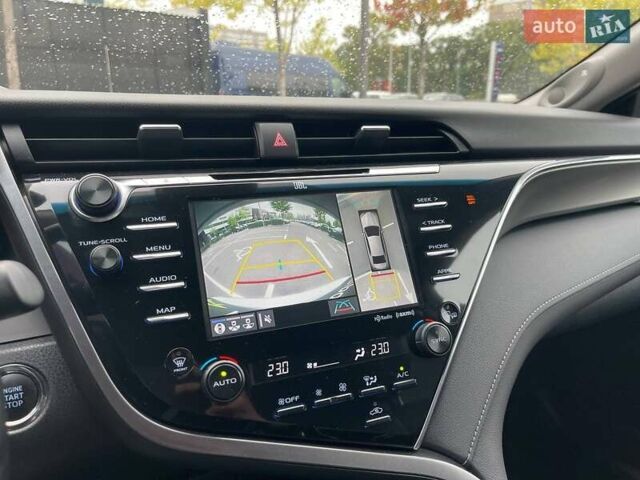 Тойота Камри 2018 в Киеве на Automoto.ua Серый Тойота Камри, объемом двигателя 3.46 л и пробегом 146 тыс. км за 23500 $, фото 39 на Automoto.ua