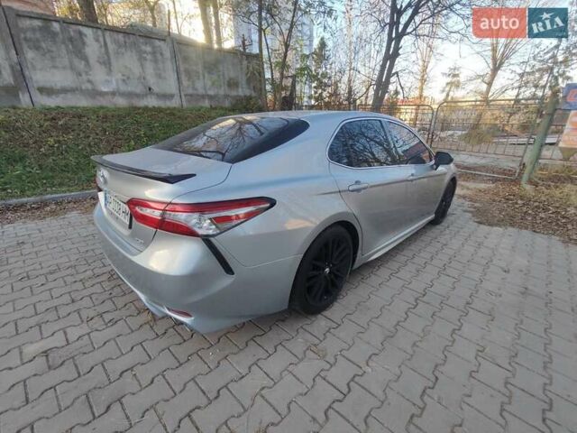 Серый Тойота Камри, объемом двигателя 2.49 л и пробегом 128 тыс. км за 19500 $, фото 9 на Automoto.ua