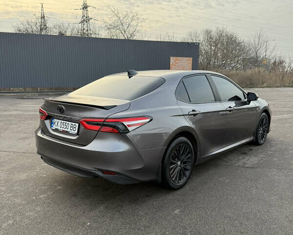 Сірий Тойота Камрі, об'ємом двигуна 2.5 л та пробігом 150 тис. км за 22900 $, фото 10 на Automoto.ua