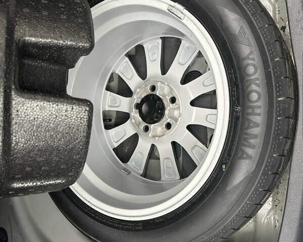 Сірий Тойота Камрі, об'ємом двигуна 2.49 л та пробігом 67 тис. км за 23000 $, фото 96 на Automoto.ua