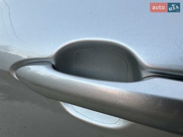 Серый Тойота Камри, объемом двигателя 2.49 л и пробегом 78 тыс. км за 18500 $, фото 28 на Automoto.ua