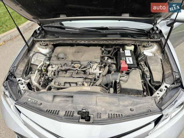 Серый Тойота Камри, объемом двигателя 2.49 л и пробегом 83 тыс. км за 18950 $, фото 22 на Automoto.ua