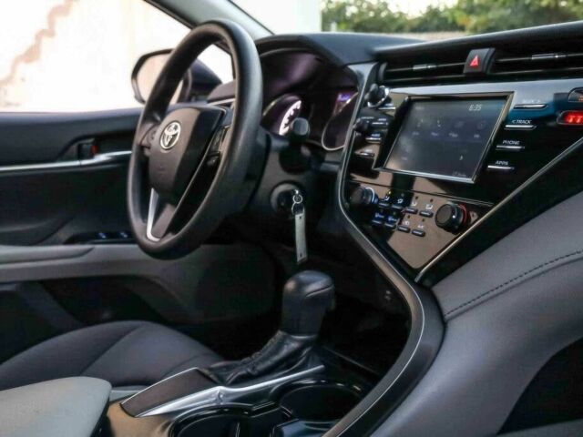 Сірий Тойота Камрі, об'ємом двигуна 2.5 л та пробігом 49 тис. км за 14000 $, фото 6 на Automoto.ua