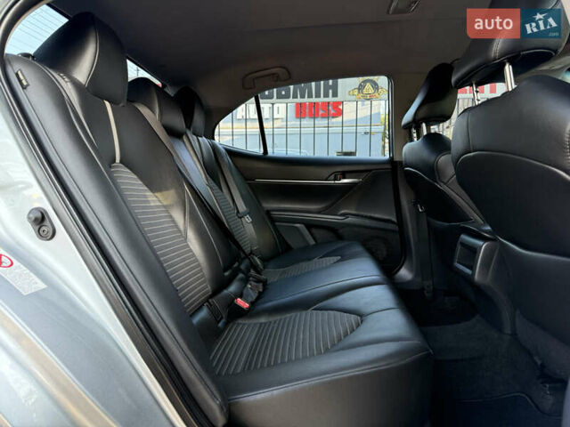 Сірий Тойота Камрі, об'ємом двигуна 2.49 л та пробігом 144 тис. км за 18200 $, фото 33 на Automoto.ua