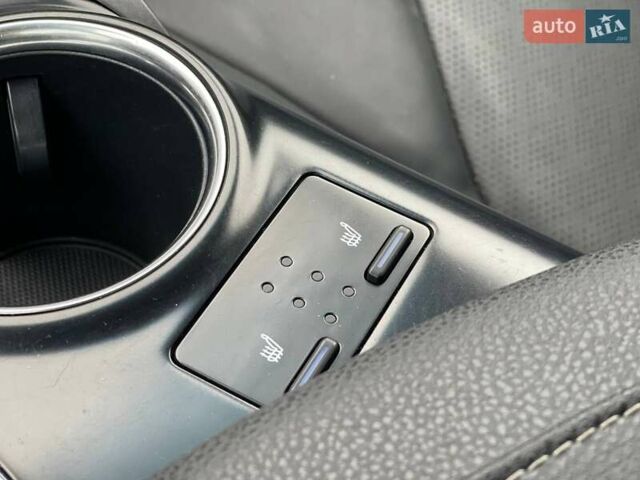 Тойота Камри 2018 в Киеве на Automoto.ua Серый Тойота Камри, объемом двигателя 3.46 л и пробегом 146 тыс. км за 23500 $, фото 22 на Automoto.ua