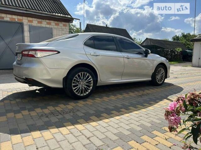 Серый Тойота Камри, объемом двигателя 2.49 л и пробегом 80 тыс. км за 22800 $, фото 6 на Automoto.ua