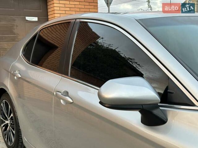 Серый Тойота Камри, объемом двигателя 2.49 л и пробегом 78 тыс. км за 18500 $, фото 46 на Automoto.ua