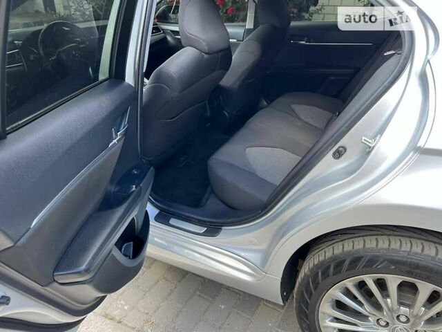 Серый Тойота Камри, объемом двигателя 2.49 л и пробегом 80 тыс. км за 22800 $, фото 19 на Automoto.ua