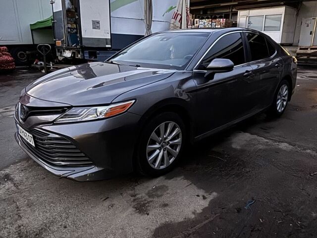 Серый Тойота Камри, объемом двигателя 2.5 л и пробегом 84 тыс. км за 18000 $, фото 7 на Automoto.ua