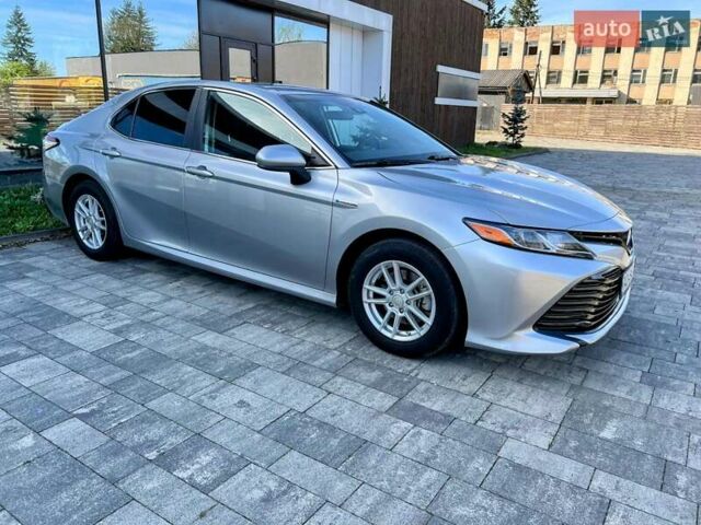 Сірий Тойота Камрі, об'ємом двигуна 2.49 л та пробігом 183 тис. км за 21400 $, фото 2 на Automoto.ua