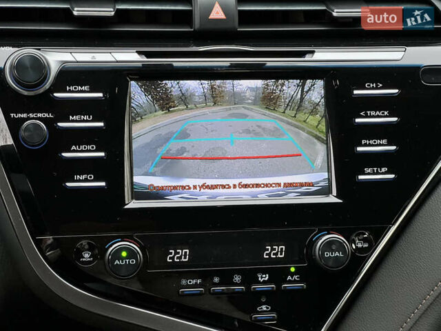 Серый Тойота Камри, объемом двигателя 2.49 л и пробегом 206 тыс. км за 17700 $, фото 38 на Automoto.ua