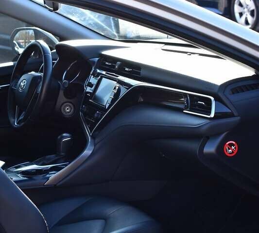 Серый Тойота Камри, объемом двигателя 2.49 л и пробегом 91 тыс. км за 22750 $, фото 10 на Automoto.ua