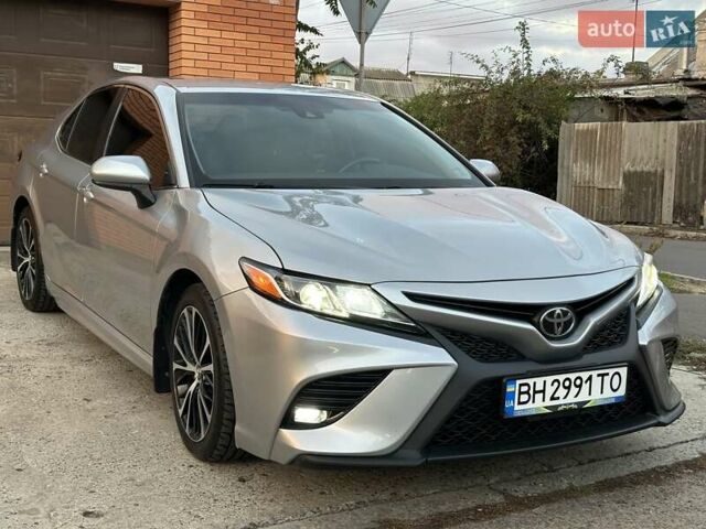 Тойота Камри 2018 в Одессе на Automoto.ua Серый Тойота Камри, объемом двигателя 2.5 л и пробегом 78 тыс. км за 21000 $, фото 47 на Automoto.ua