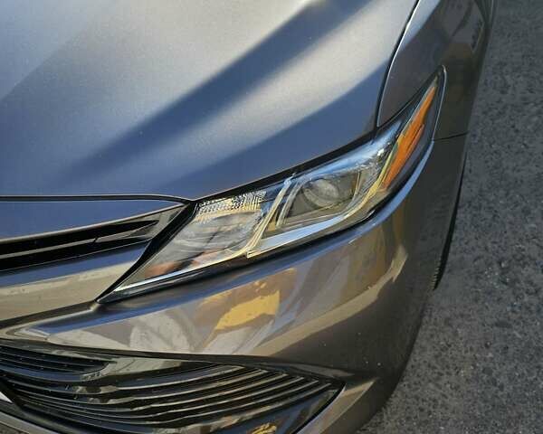 Серый Тойота Камри, объемом двигателя 2.49 л и пробегом 62 тыс. км за 18000 $, фото 15 на Automoto.ua