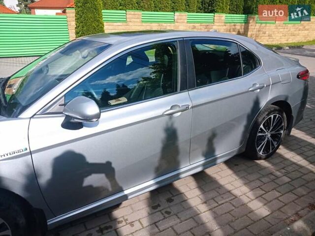 Сірий Тойота Камрі, об'ємом двигуна 2.49 л та пробігом 60 тис. км за 24200 $, фото 1 на Automoto.ua