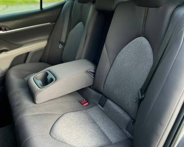 Серый Тойота Камри, объемом двигателя 2.49 л и пробегом 88 тыс. км за 22500 $, фото 26 на Automoto.ua